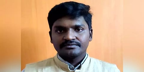 தேர்வெழுத வந்த மாற்றத்திறனாளி மாணவிக்கு பாலியல் தொல்லை - உதவிக்கு வந்த ஆசிரியர் கைது