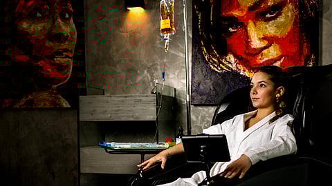 Patient receiving Ketamine Therapy at Casa Privée