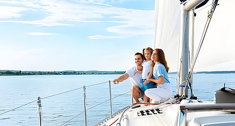 What to Wear for Comfort and Style on Your First Boat Trip