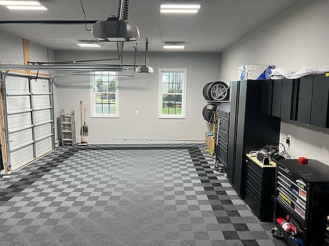 Shop Lighting Solutions: LED Garage Lighting for Modern Workplace