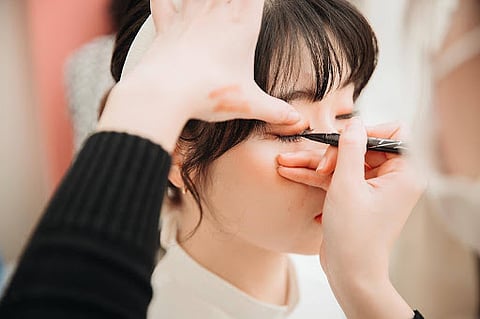 How High-End Makeup Services Enhance Luxury Events
