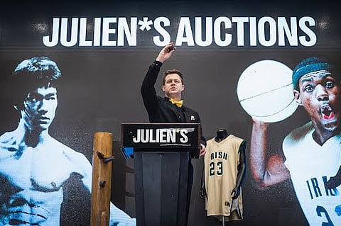 “Legends in Motion” Auction