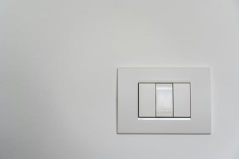 Modern Electrical Switches: Features, Types and Applications