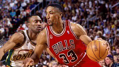 Scottie Pippin Playing for the Chicago Bulls