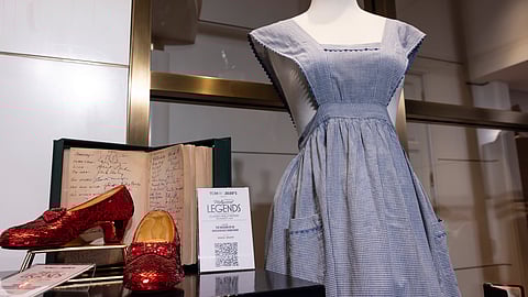 "Wizard of Oz" Props Sold at “A Week of Hollywood Legends”