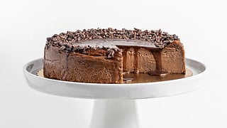 Camila's Patisserie - Nutella Lava Drip