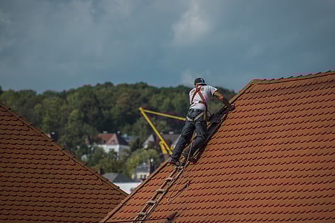 The Ultimate Guide to Roof and Siding Repairs: Finding the Best Mankato Roofing and Siding Contractors