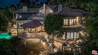 Selena Gomez’s New $35 Million Mansion