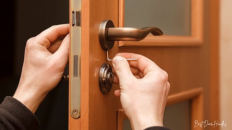 How to Select the Best Door Handles and Knobs to Match Your Home’s Style