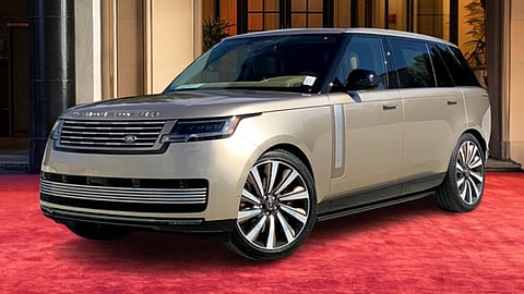 Luxury Cars Evolve with AI, Electrification, and Personalization in 2025