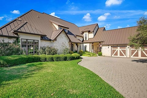 Lake LBJ Luxury Waterfront Market 2025: Why Horseshoe Bay Is the Underrated Gem of Texas