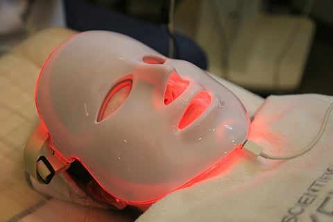 How Red Light Therapy is Taking Over Beauty And Wellness