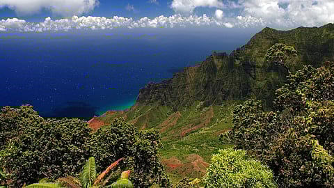 Nā Pali Coast State Park, Kauai, Hawaii – Coast View