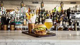 Breva Double Cheeseburger