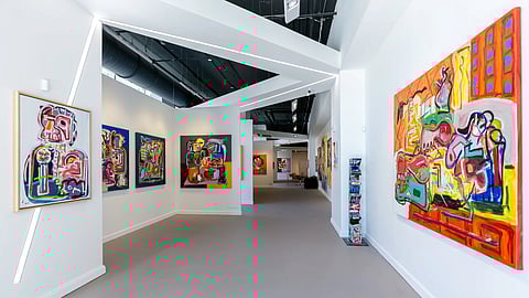 Avant Gallery
