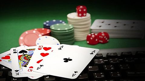Poker at 40,000 Feet: The Luxe Rise of Spin & Go