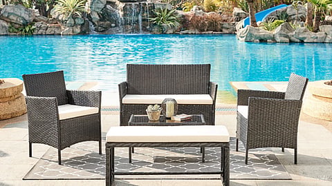 Beat the Heat: Shaded Garden Set Arrangements for Summer Comfort