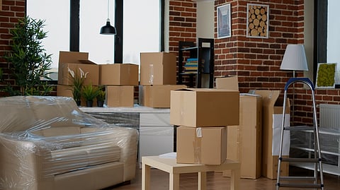 Why Professional Movers Are Worth It: Avoiding the Risks of DIY Moving