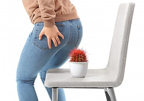 Natural Hemorrhoid Relief: Oils, Herbs, and Soothing Tips