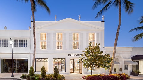 Louis Vuitton Unveils Seasonal Palm Beach Boutique