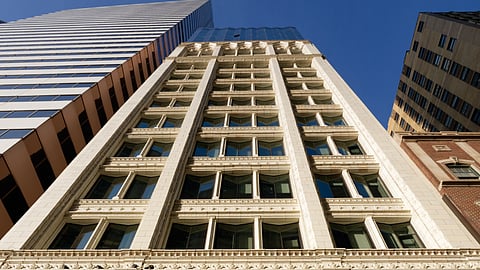 Arlo Chicago Exterior