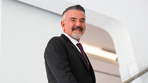 The Art of Hair Restoration: Dr. Koray Erdoğan on Innovation, Technology, and the Future of FUE