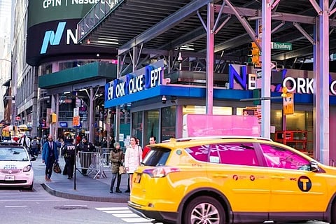 The New Luxury: Why Manhattan Residents Are Booking Private Airport Cars