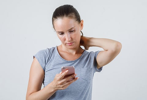 Neck Acne Causes Explained by a Private Aesthetic Center