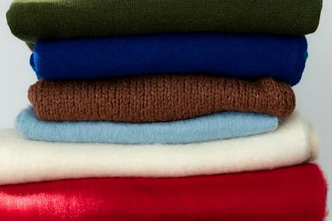 Polo Sweatshirts: A Blend of Comfort and Casual Style: