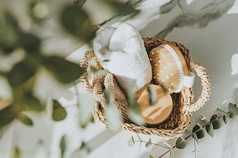 Curated to Impress: Luxury Gift Basket Ideas for Stylish Living