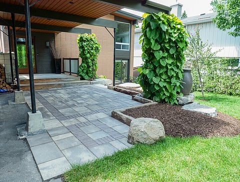 Smart Landscaping Ideas to Elevate Outdoor Living Spaces in Ottawa Homes Year Round