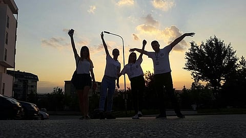a happy friends group