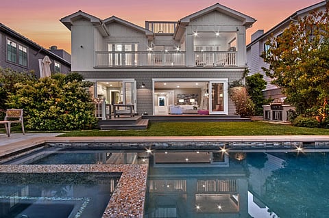 MELANIE GOLDBERGER- LA POWER BROKER