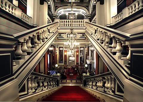 Saint James Paris: Bubbles Set in Stone