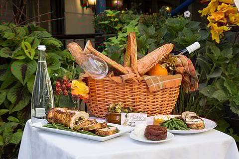 BISTRO CHAT NOIR THANKSGIVING GOURMET-TO-GO