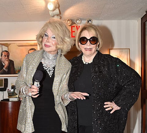 Linda Axelrod, Joan Kron==