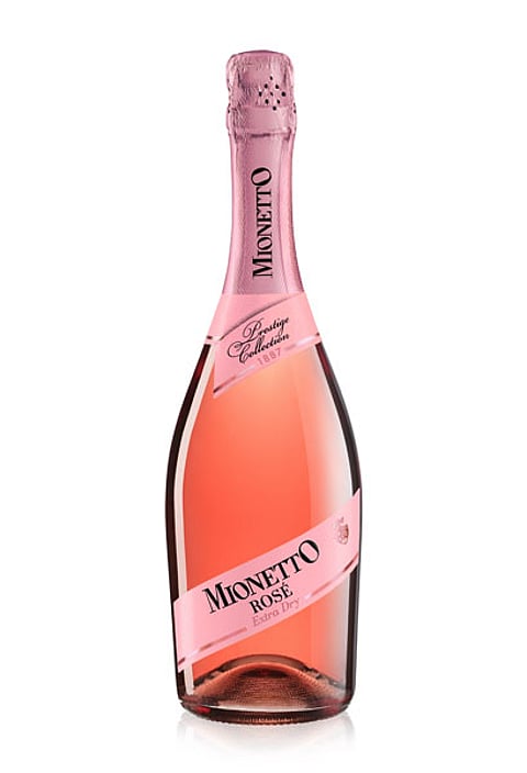 Entertain In Style This Summer With Mionetto Prosecco