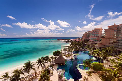 GRAND FIESTA AMERICANA: A MEXICAN PARADISE FOR PARENTS & KIDS