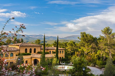SPLENDOR IN THE FRENCH COUNTRYSIDE