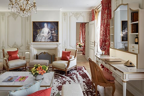 SHOWING SOME PARISIAN LOVE AT LE MEURICE