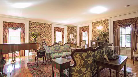 THE BRINCKERHOFF INN