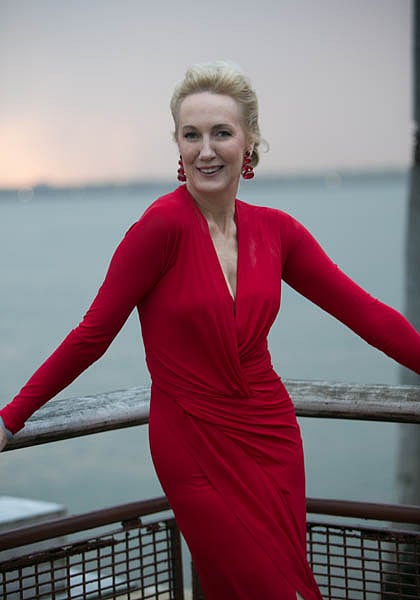 CRISTINA VERGER: WEDDING & EVENT PLANNER