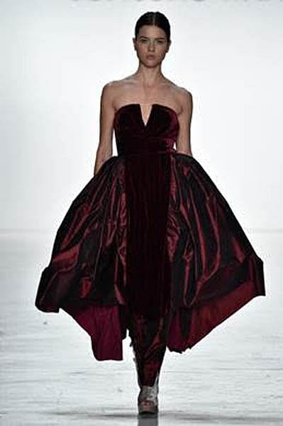 SON JUNG WAN’S FALL 2017 SHOW NYFW