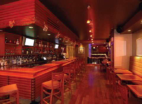 The Coordinates For An Authentic New York Bar Experience