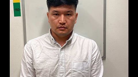 Omid Atayi utvisas på livstid.