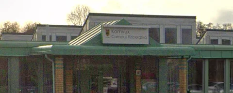 Tiotal döda i skolskjutning i Örebro – "Värsta masskjutningen i svensk historia"