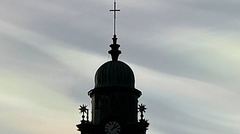 Bibelbok delas ut till 1,4 miljoner hushåll – kritiseras av Svenska kyrkan