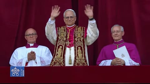 Lou Prevost blev stolt och rörd när hans bror utsågs till ny påve.