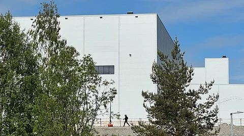 Skatteverket har över 108 miljoner i fordringar hos Northvolt-bolagen som ligger hos Kronofogden.