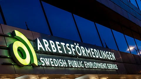 Personalbrist i 53 av 165 yrken